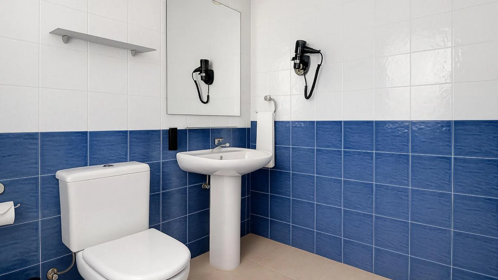 Hotel Sechi Aparthotel Marbella - Self Service, With Parking Estepona